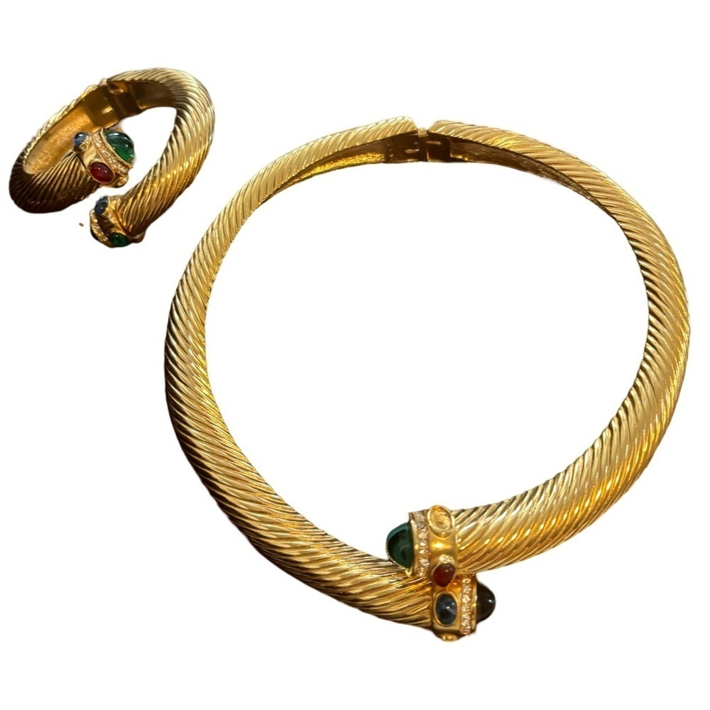 Givenchy Jewel Twist Cable Hinge
Torque Necklace and bracelet set 1980’s